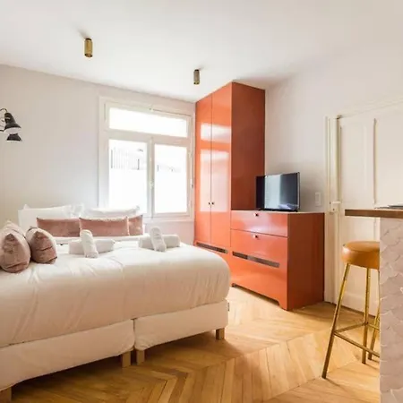 Home Suite Home Studio Trocadéro Parigi
